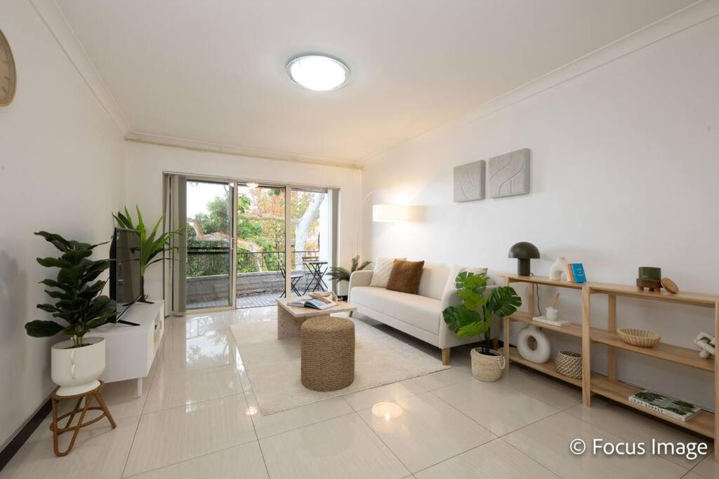 Campsie 2 Bed Spacious Apartment / Nca069 Sidney Exterior foto